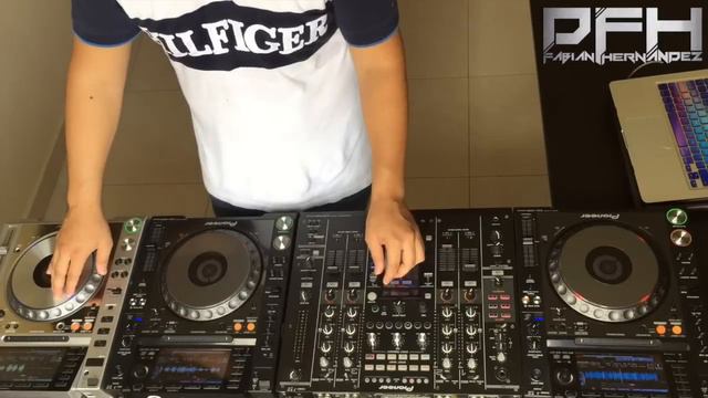 Dj Fabian Hernandez (Rutina en Pioneer Dj CDJ 2000 Nexus) смотреть онлайн