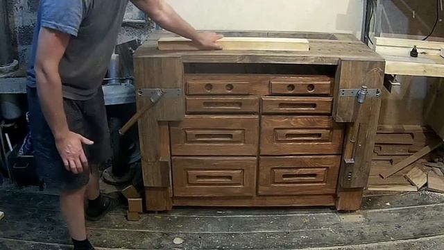 Столярный верстак своими руками ч. 3 смотреть онлайн