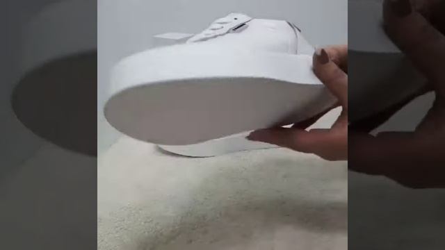 Белые женские кроссовки криперы из натуральной кожи на лёгкой подошве смотреть онлайн