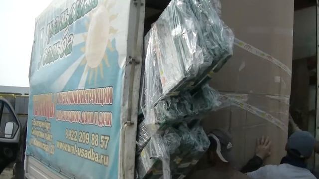 Отгрузка теплиц баржей в салехард 22.07.16.