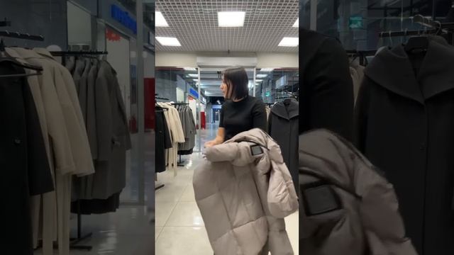КОРОТКИЕ ЗИМНИЕ КУРТКИ❤️ТЦ БУМ❤️ Заказ можно сделать по номеру 8 924 531 25 60 смотреть онлайн