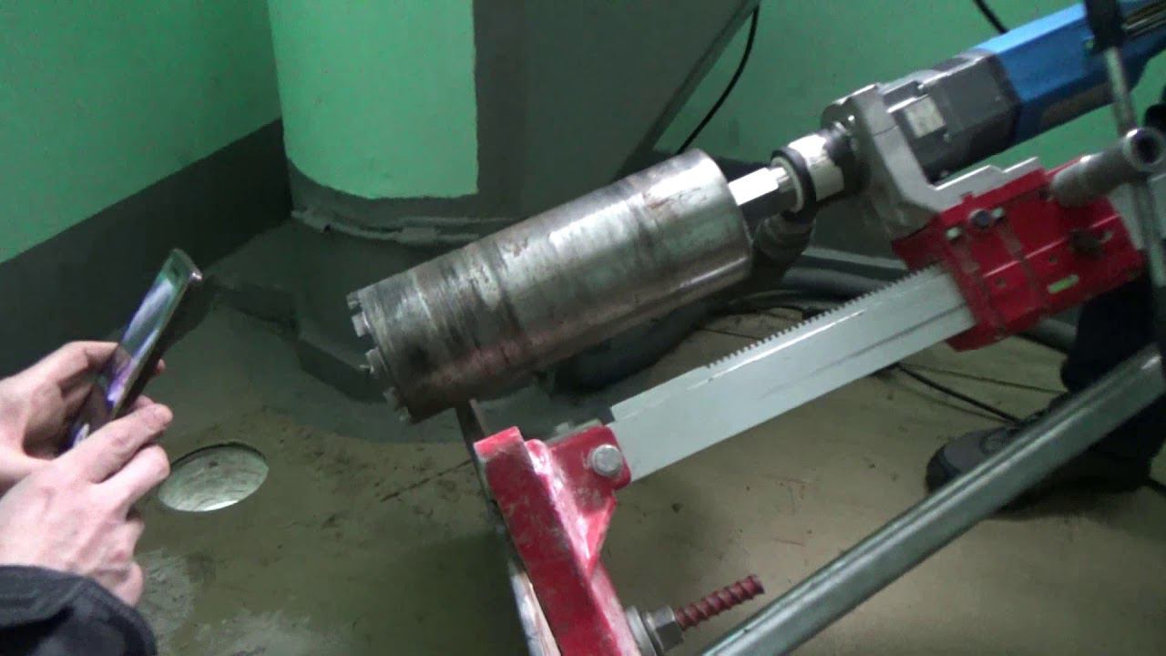 Просверлили плиту 100мм диа.122 мм за 3мин технология DH смотреть онлайн