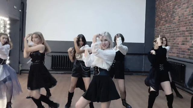 [KPOP IN PUBLIC] TWICE (트와이스) - CRY FOR ME | BY SAMLOWES смотреть онлайн