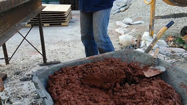 Как делать тротуарную плитку, состав бетона, формовка, вибростол смотреть онлайн