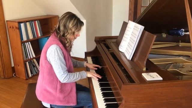 Hungarian Dance (Alfred's Basic Piano | Level 6 Lesson) смотреть онлайн