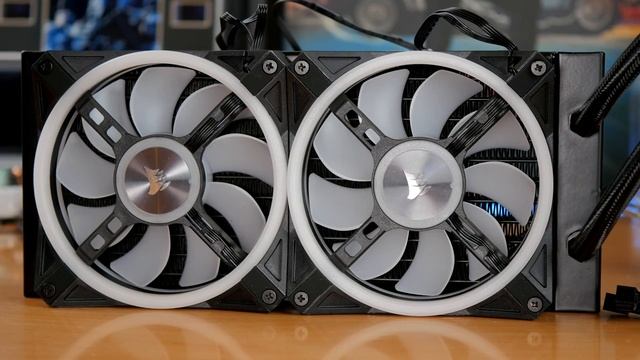 Corsair QL120 VS LL120: What's the difference between these RGB fans? смотреть онлайн