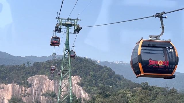Экскурсия на Золотой Мост в Дананге смотреть онлайн