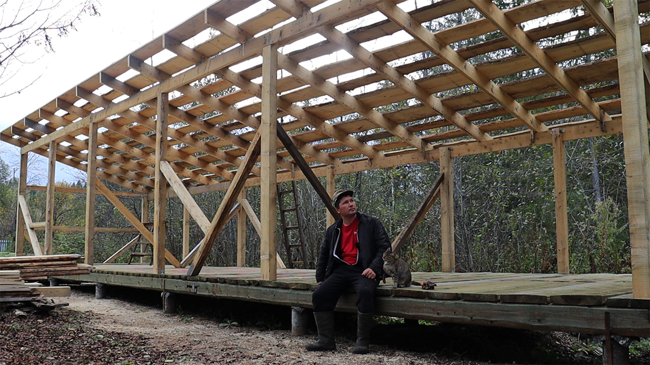 Сделал обрешетку для крыши!.mp4 смотреть онлайн