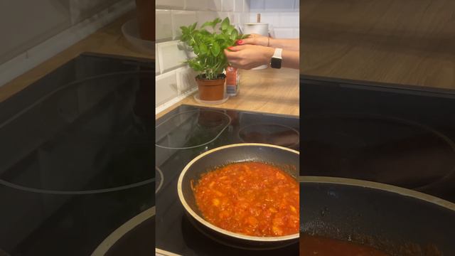Паста "Ешь, молись, люби" смотреть онлайн