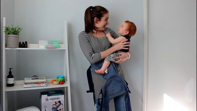 Ergobaby Omni 360 Cool Air Mesh Forward-Facing Tutorial смотреть онлайн