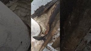 Устраняем течь на крыше своими руками возле трубы дымохода