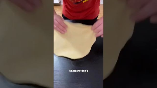 Үйрек етінен ет асу (бешбармак). Бешбармак из утки. Кім жеп көрді? смотреть онлайн