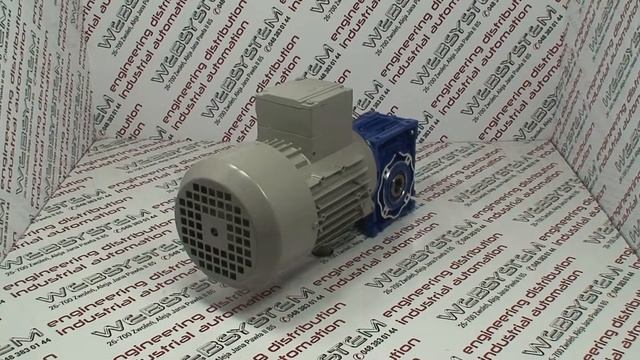 Motovario Motoreduktor NMRV 040 смотреть онлайн