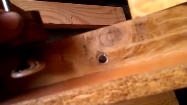 Кондуктор для отверстий под шканты ч.4 (сплачивание досок в щит и под углом 90 градусов) смотреть онлайн