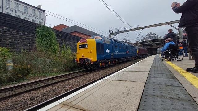 55009 ALYCIDON leaving platform 7 Preston for Carnforth смотреть онлайн