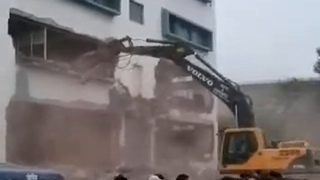demolition engineering .mp4 смотреть онлайн