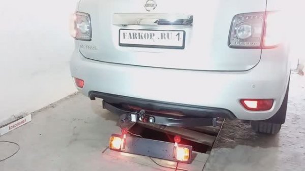 Установка фаркопа на Nissan Patrol Y62 (2014 г.в.) в компании Farkop161.ru