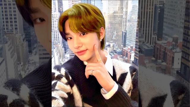 STRAY KIDS HYUNJIN IN YELLOW HAIR ? смотреть онлайн