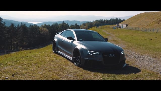 Audi SR66 Mountain Scenery 4K (590hp/610Nm, V8 4.2 Supercharged) смотреть онлайн