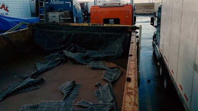 Военная техника доступна каждому жителю США. Доставка Oshkosh новому владельцу.