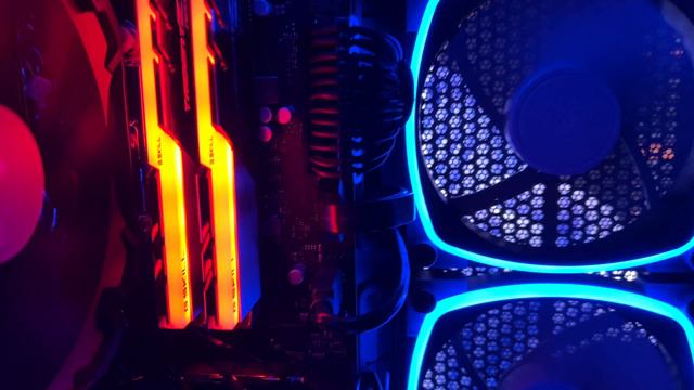 Игровой пк / RTX 4060, 12400F, Z690, 32GB DDR4