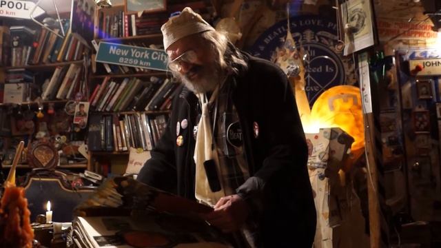 Разбор акции мира Bed In Джона Леннона от Коли Васина / Неделя в постели с Джоном и Йоко