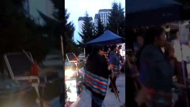 Суперр группа, невероятная. Музыка...День города Тюмени смотреть онлайн