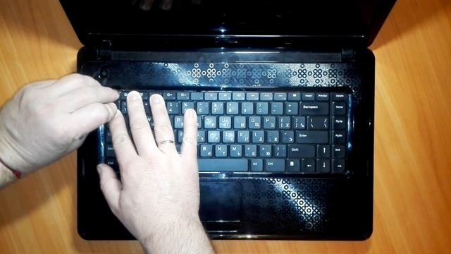 Как поменять память на ноутбуке Dell Inspiron M5030