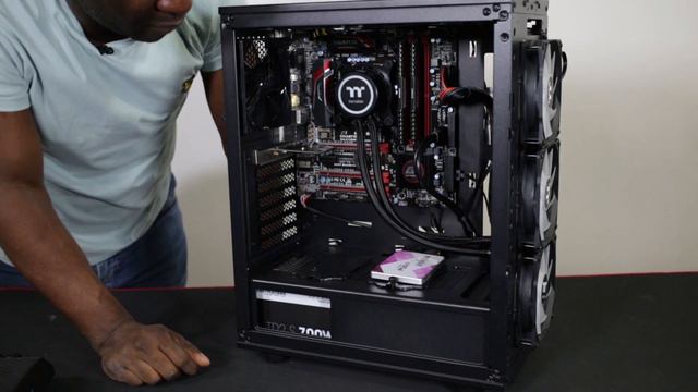 Thermaltake Versa J24 Tempered Glass ARGB Case FIRST! BUILD