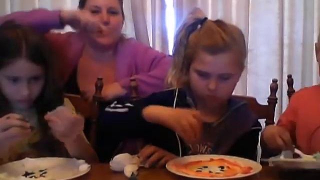 Science With Kids - Marbled Paper, Featuring Kendall, Addie, and William смотреть онлайн