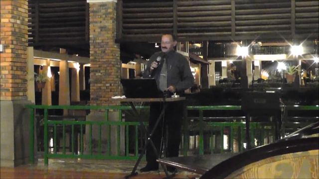 Vietnam: Pandanus Resort Mui Ne - Entertainer Atti смотреть онлайн