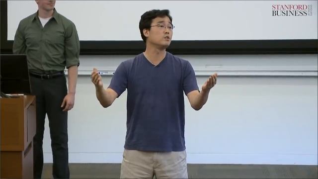 Make Body Language Your Superpower смотреть онлайн