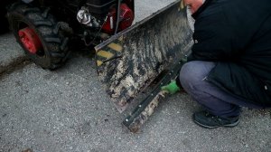 Установка отвала Беларус 152(МТЗ 152) 2 часть
