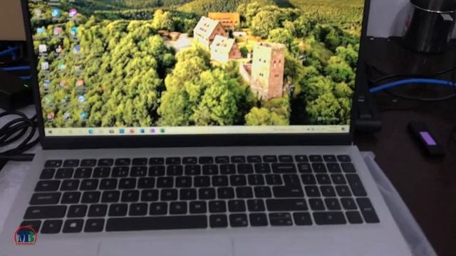 Dell-Inspiron 3511(Silver)-I7-1165G7-8G-512 SSD смотреть онлайн