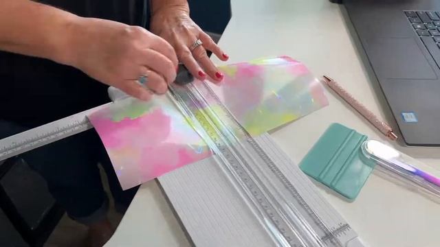 Make Crafts Last Forever with TeckWrap Permanent Vinyl! смотреть онлайн