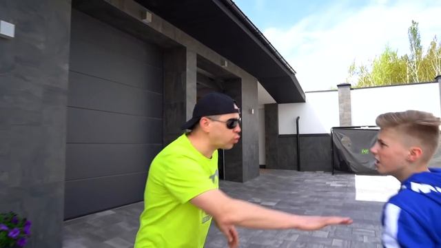 Nerf vs CRUELTY.УКРАЛ мой МОТОЦИКЛ...ЖЕСТОКО расправился с обидчиками. смотреть онлайн