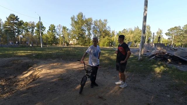 топ 5 трюков на bmx для новичков смотреть онлайн