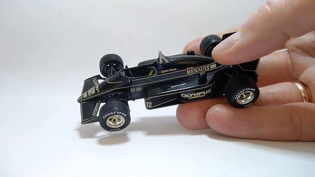 Formula 1 Auto Collection №14 - Lotus 97T Айртон Сенна смотреть онлайн