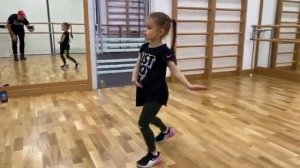 Супер танец! Девочка круто танцует (6 лет). Лебедева Мирослава!