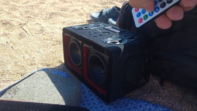 MidFire 2 Bluetooth speaker смотреть онлайн