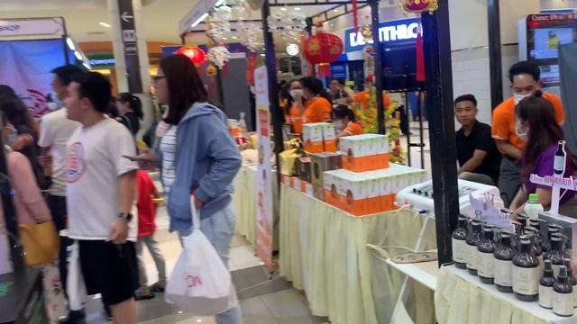 Walking tour Aeon Mall Phnom Penh city of Cambodia [4K] смотреть онлайн