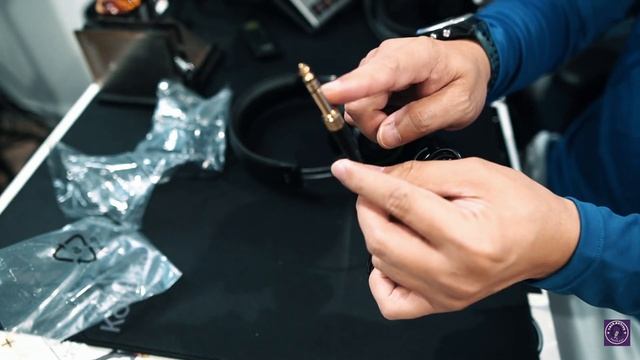 MACKIE MC-100 Entry Level Professional Monitor Headphones Unbox|Review смотреть онлайн