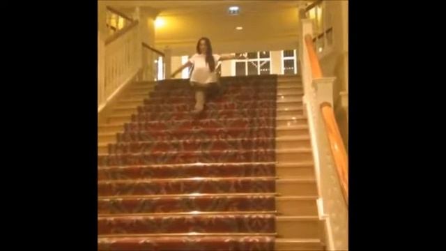 Один из способов быстро спуститься по лестнице смотреть онлайн