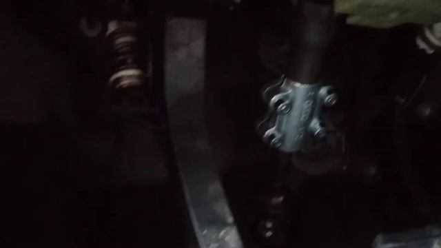 Стук в руле Рено Меган 3 на мелких неровностях. Рулевой карданчик или шлицевое соединение. смотреть онлайн