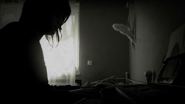 28 days later piano cover смотреть онлайн