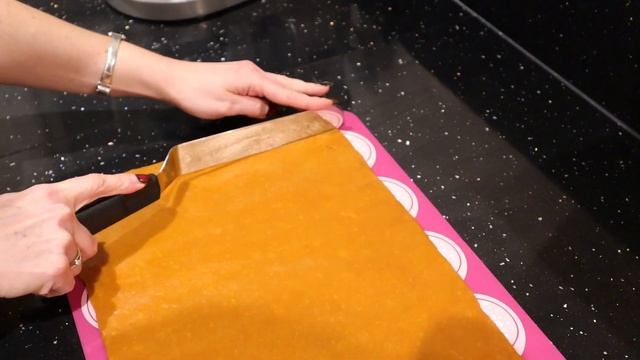 Medovik - Russian Honey Cake - In A Form Of A Torte