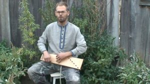 В темном лесе