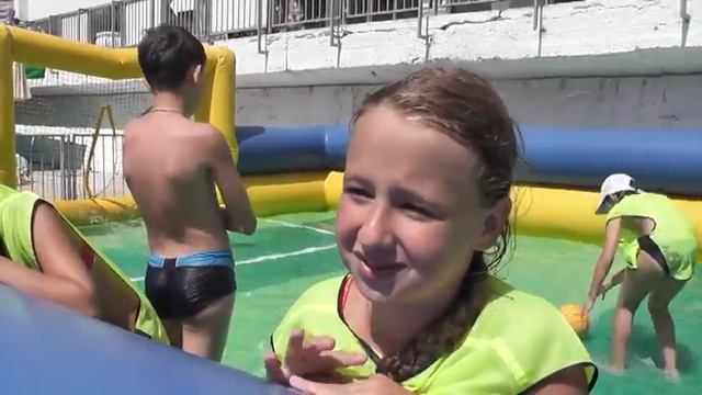 Ялта Интурист чистое море смотреть онлайн