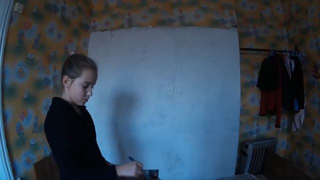 Разрисовываем стену. смотреть онлайн