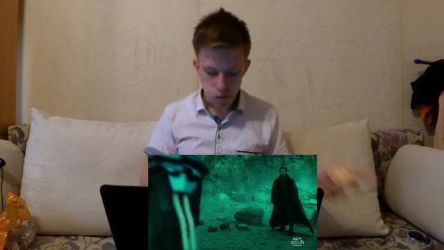 РЕАКЦИЯ НА 4 ЧАСТЬ КРИЗИСА НА БЕСКОНЕЧНЫХ ЗЕМЛЯХ! ПРОЩАЙ ОЛИВЕР! [3 Часть из 3 Частей] / Реакция #1 смотреть онлайн